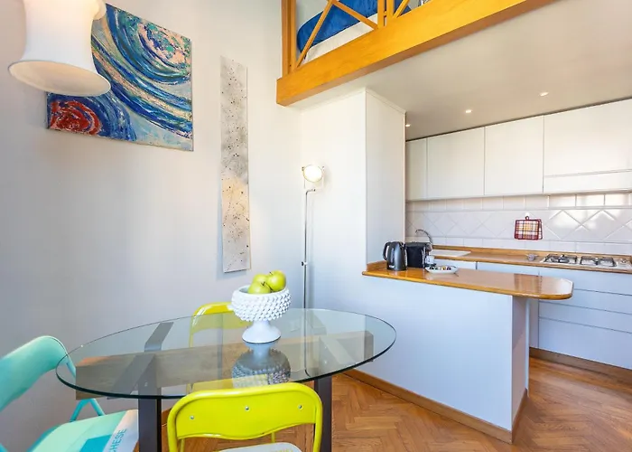 Colosseum Bright Two Bedroom * Rome